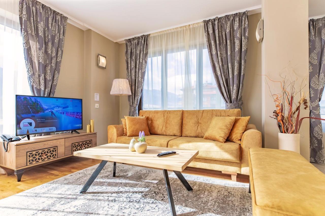 Murite Park Hotel Razlog Exterior photo