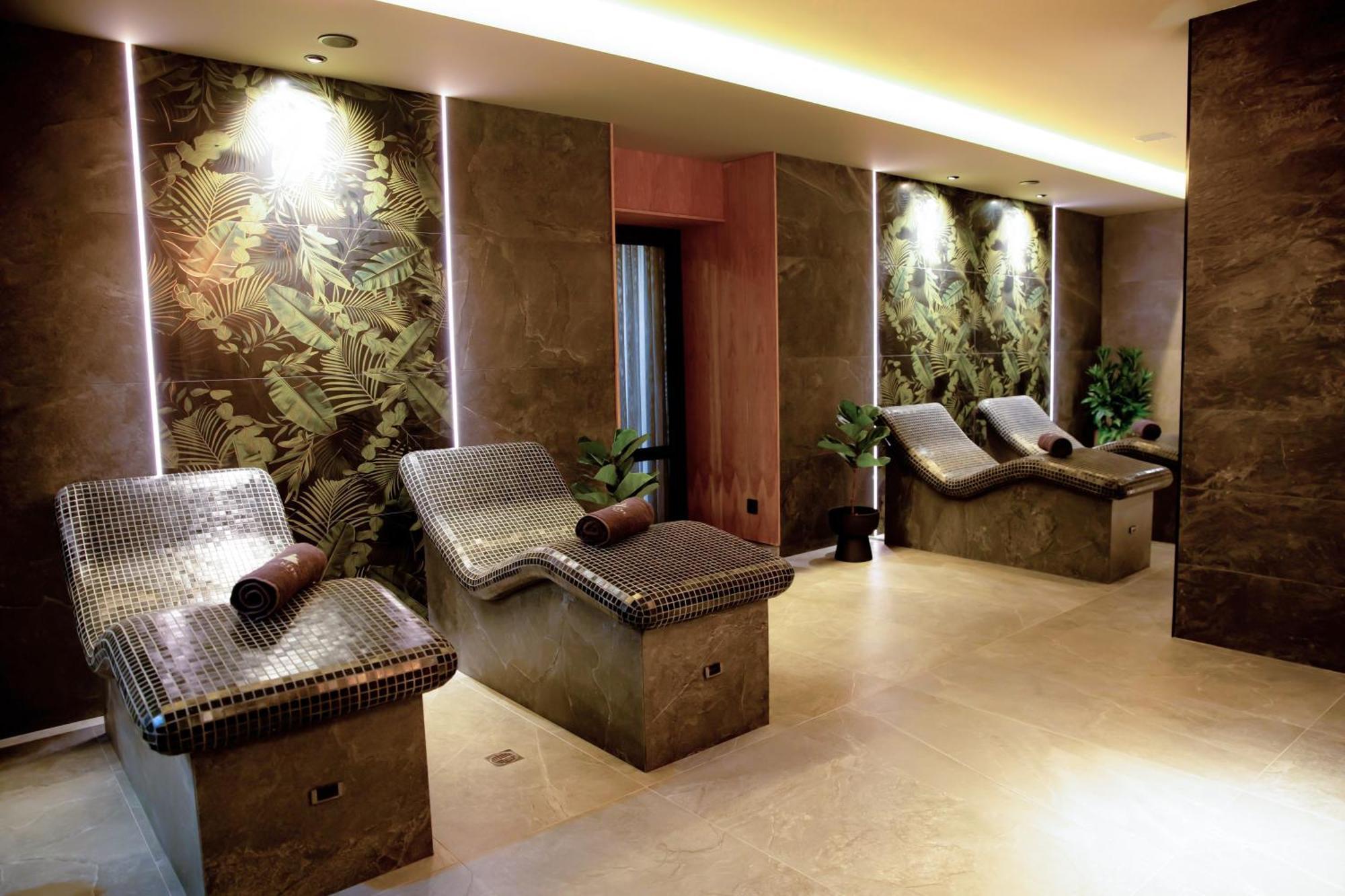 Murite Park Hotel Razlog Exterior photo
